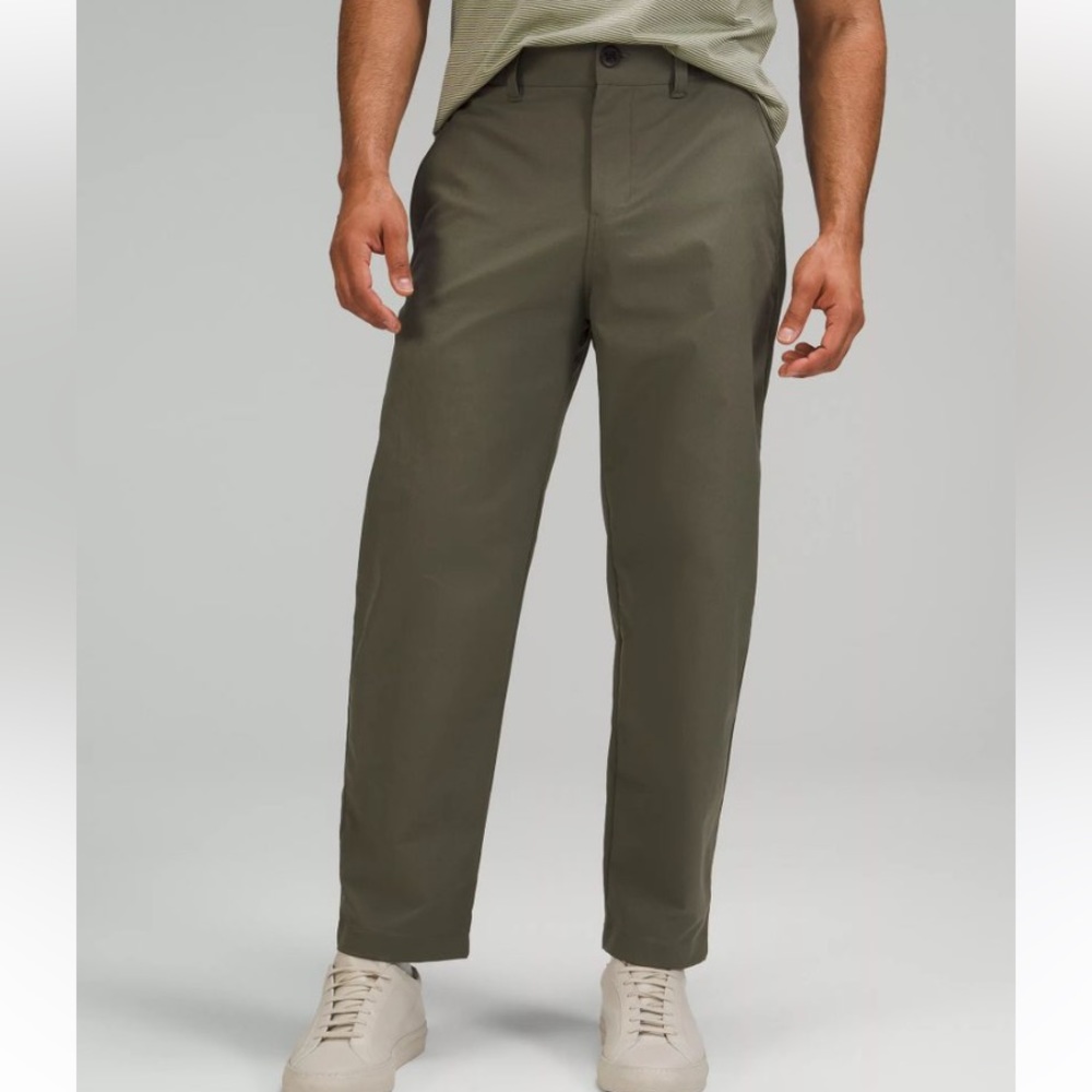 Lululemon Relaxed-Tapered Twill Trouser | Men's Trousers